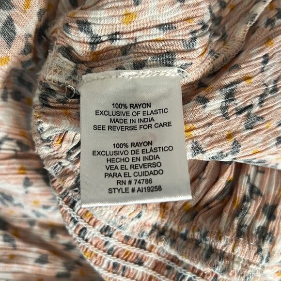 Patrons of Peace Pink Floral Print Boho Smocked Crop Top - Picture 6 of 7